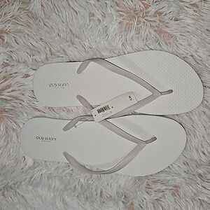 Old Navy Flip Flops